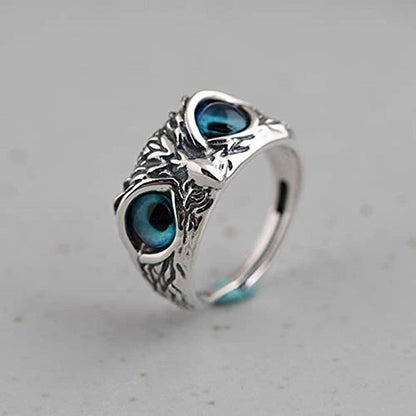 Elegant Blue-Eyed Silver Owl Adjustable Ring